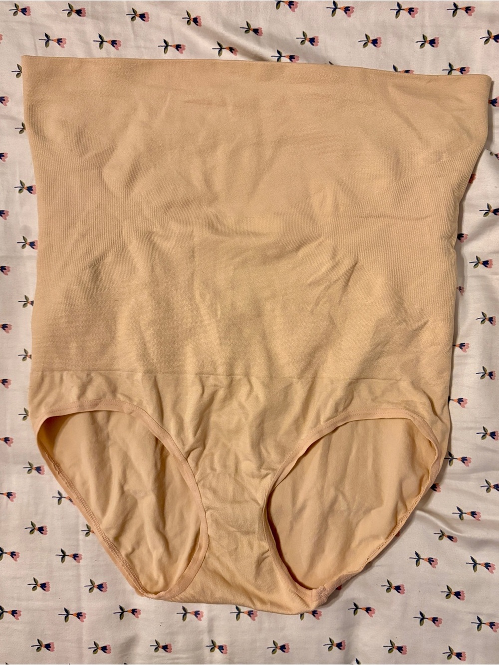 Maidenform High-Waist Shaping Briefs - Beige